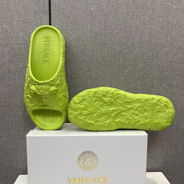 Versace Shoe 